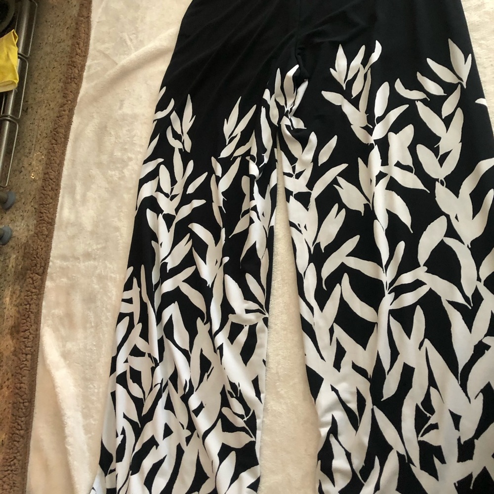 Bell bottom black with white print